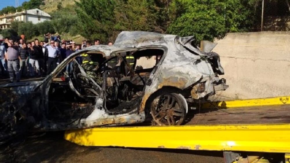 Incidente in strada: due vittime. Al volante un ventenne ubriaco