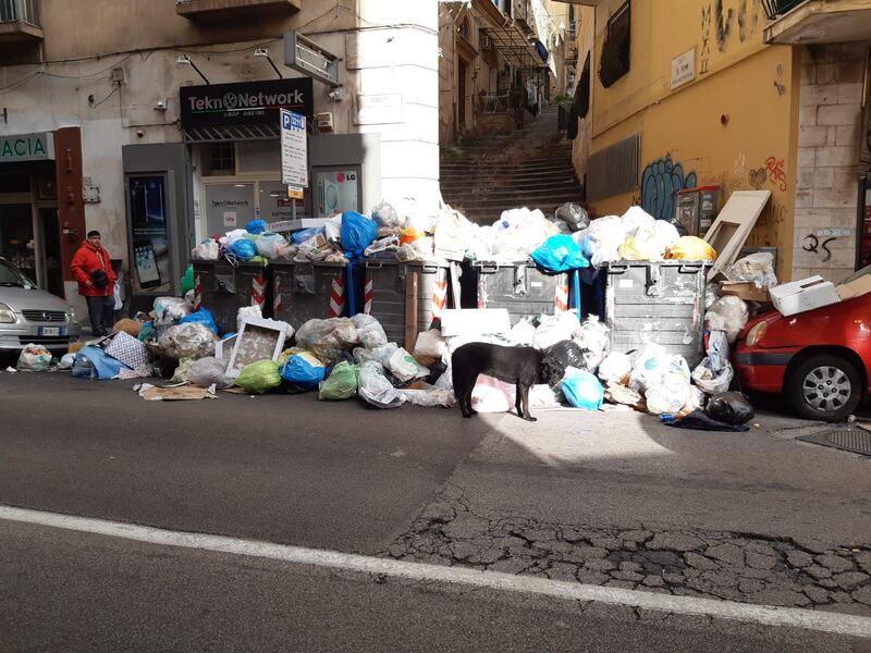 Rifiuti Napoli 2