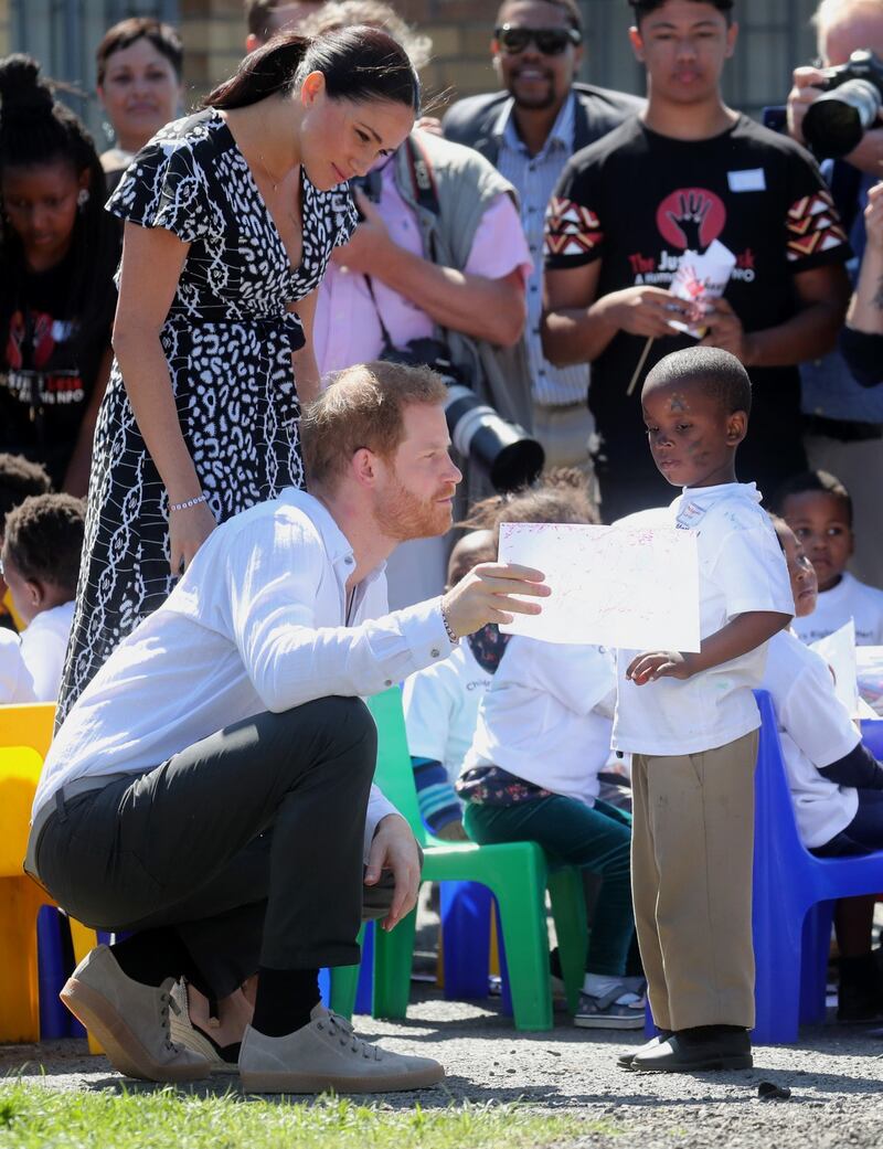 Meghan Markle e il Principe Harry arrivano in Sudafrica: foto 5
