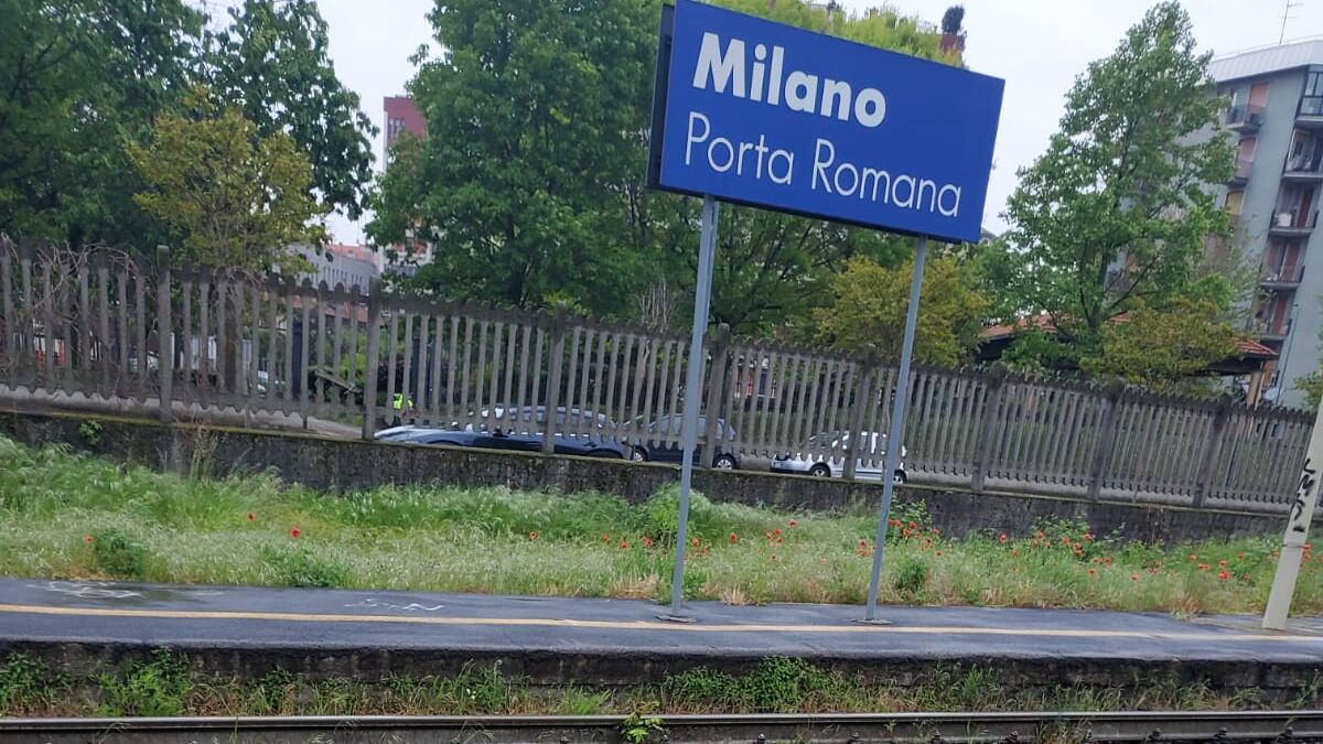 Così i No Tav hanno umiliato un macchinista: l'assalto vergognoso