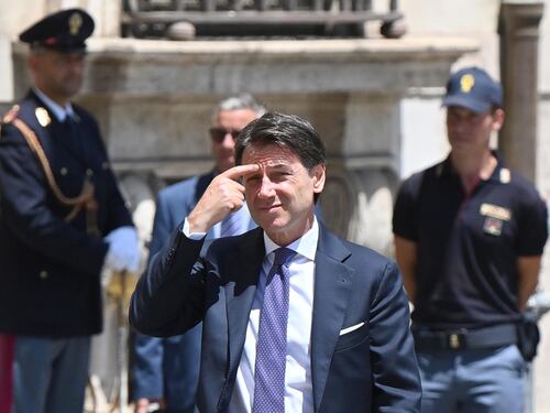 L'ultima giravolta di Conte: ora è lui l’irresponsabile