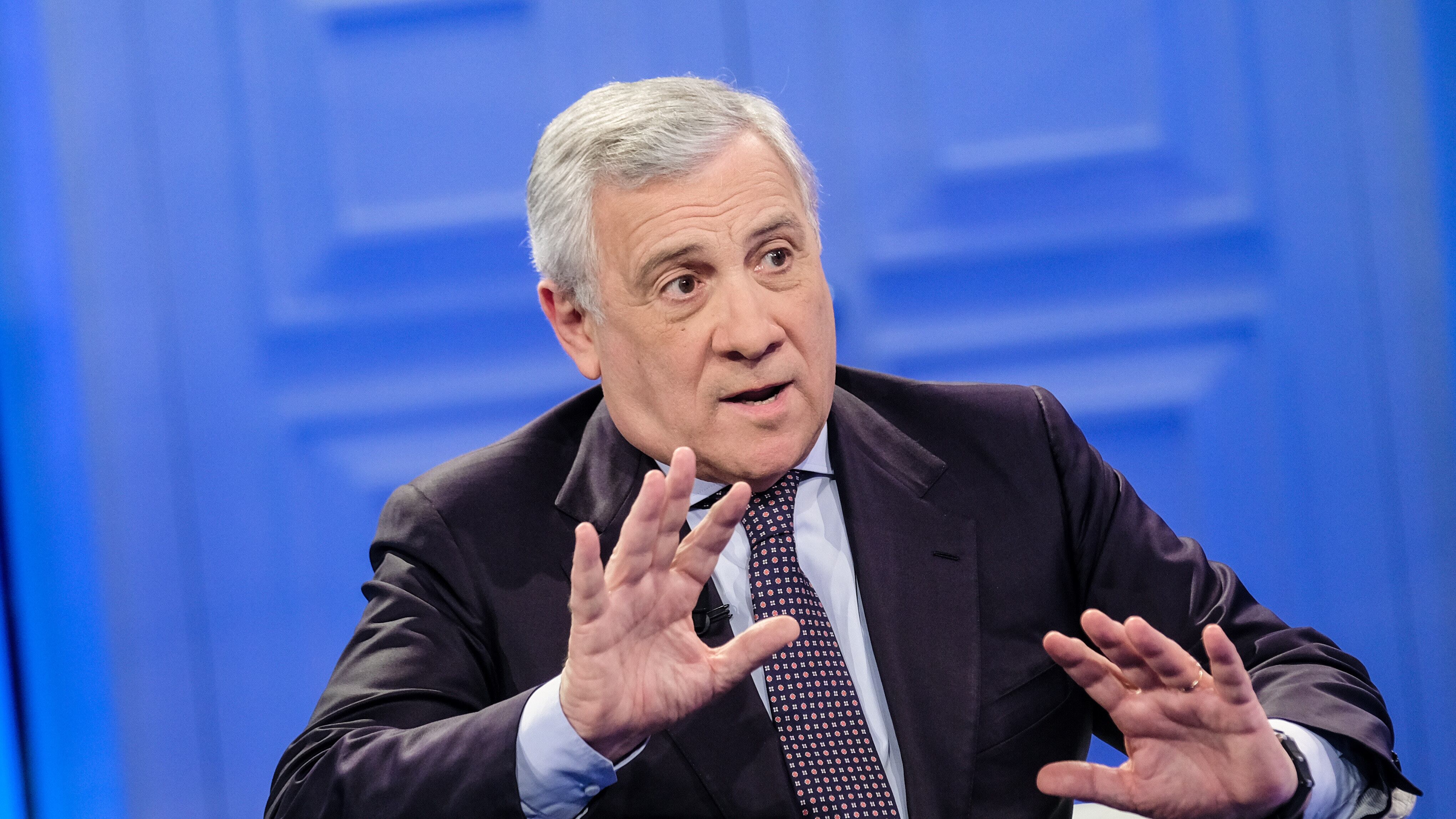 Meloni e l'allarme per il fronte libanese. "Ora bisogna lavorare a una de-escalation"