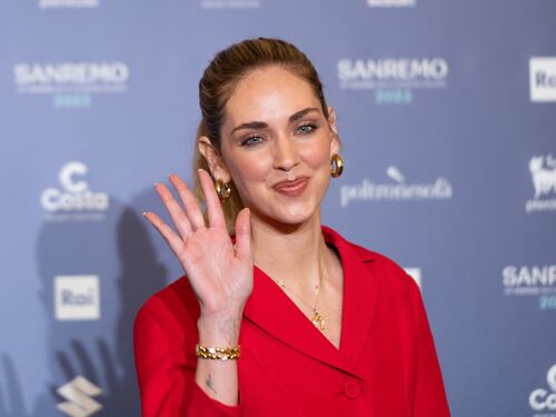 Chiara Ferragni e la fuga dei brand: l'influencer "scaricata" da tutti
