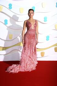 Scarlett Johansson super sexy ai  British Academy Film Awards 2020 5