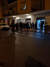 Treviglio, antifascisti bloccano ingresso della sede di Fdi 3