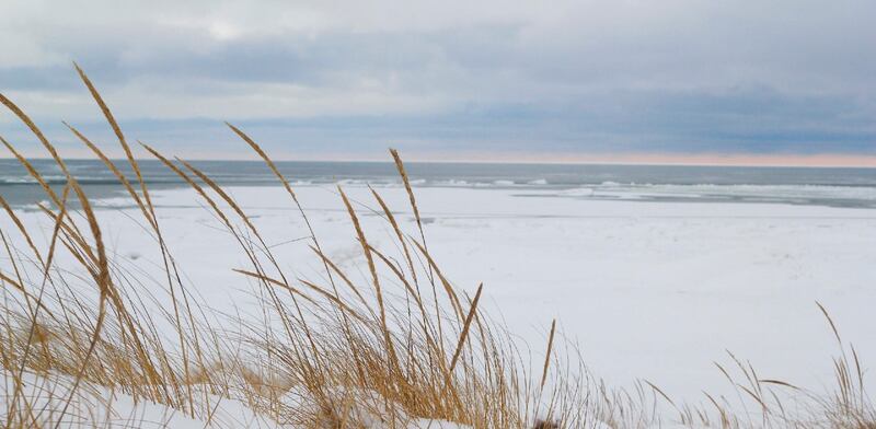 Mare in inverno, spiaggia