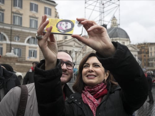 Jessica, Boldrini contestata ai funerali: "Non è qui perché non siamo africani"