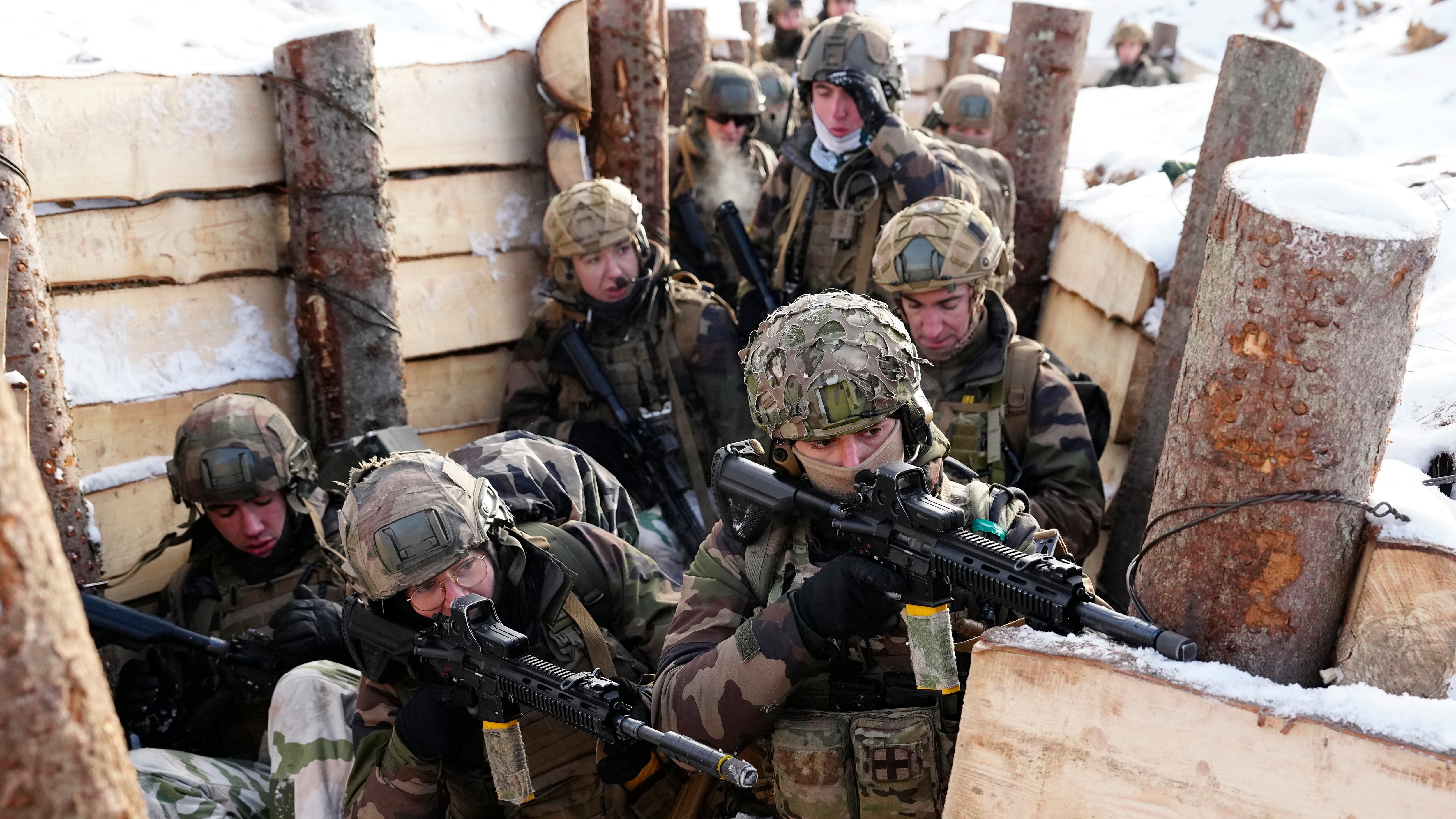 "2mila soldati da inviare a Kiev": spunta la rivelazione sulle truppe francesi