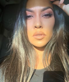 Kim Kardashian e le sorelle in foto 1