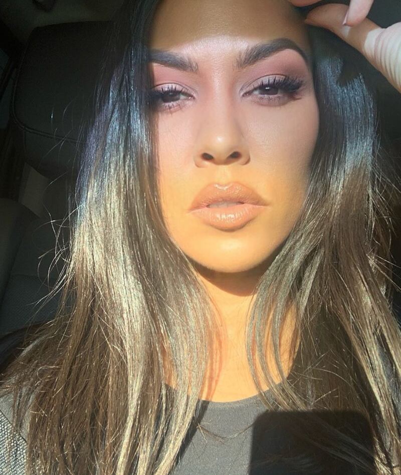 Kim Kardashian e le sorelle in foto 1