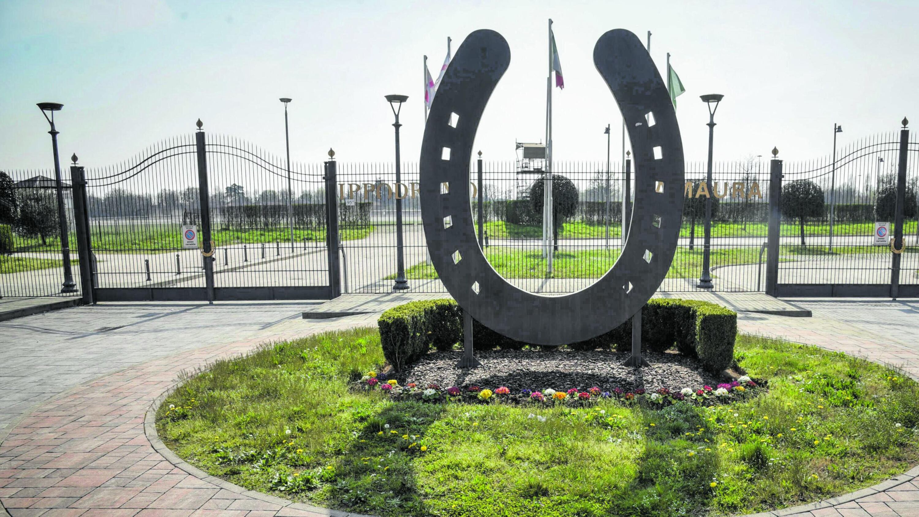"Quell'area dell'ippodromo. La Maura nell'operazione urbanistica per lo stadio"