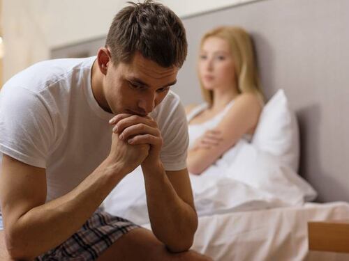 Malesia, un parlamentare: "Rifiutarsi di fare sesso con il marito è un abuso"
