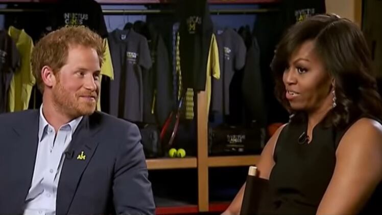 Ci sarebbe Michelle Obama dietro alle decisioni di Meghan Markle?