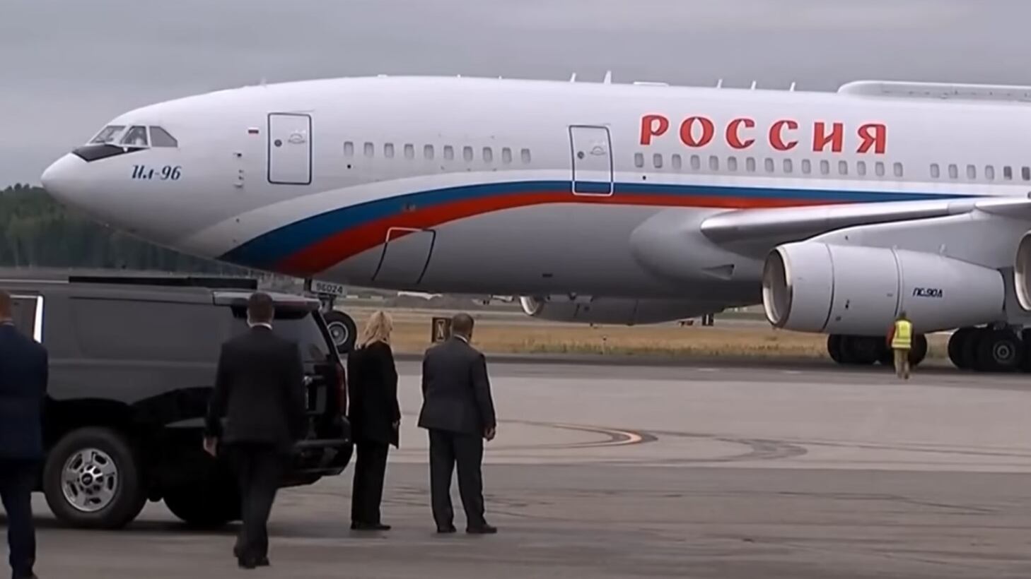 Gli aerei segreti di Putin: piani fantasma, jet di scorta, rotte vietate per il volo dello zar in Ungheria