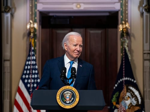 Usa, autorizzata indagine per impeachment contro Biden
