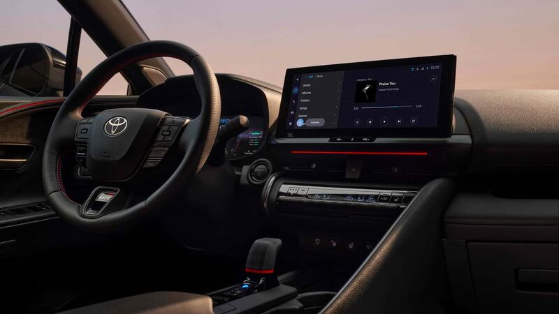 Toyota C-HR 2023 interni