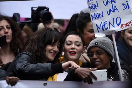 Asia Argento, le foto dell'artista 3