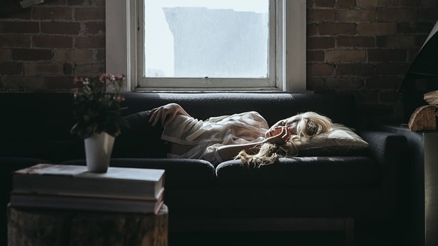 "Nel sonno dimentichiamo i ricordi inutili", la scoperta dei ricercatori