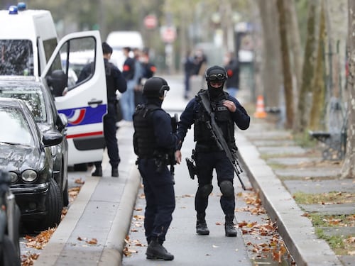L'ex 007 di Parigi: "Leggi più dure contro l'islam o sarà sottomissione"
