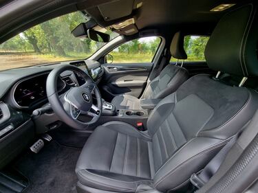 Renault Arkana Test Drive in pillole: guarda le foto 12