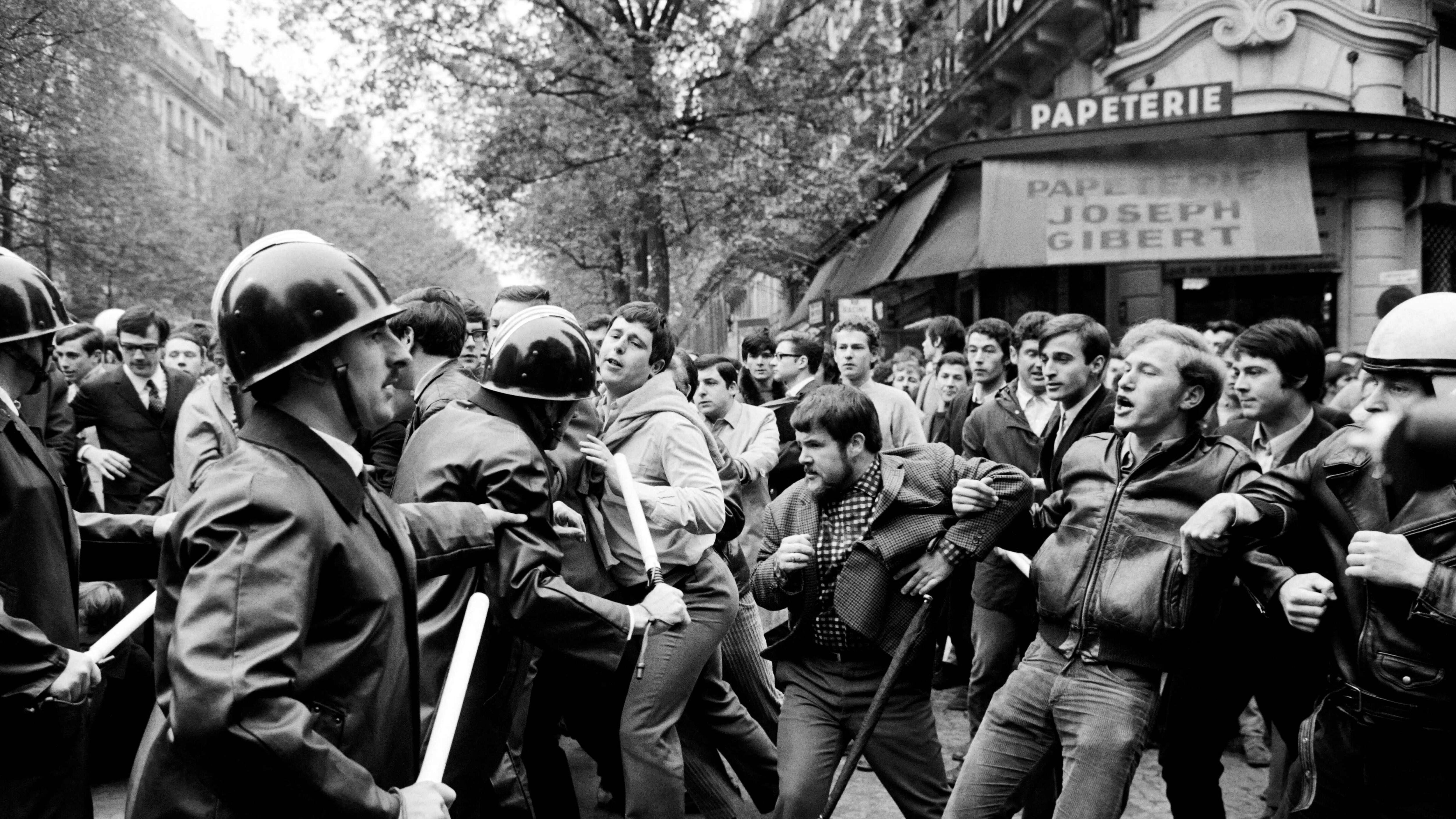 Una certa idea del '68. Il maggio francese raccontato da Mughini