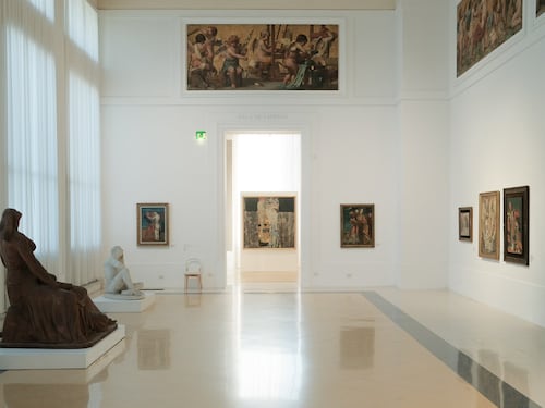 Il risveglio della Metafisica: De Chirico, Carrà, Morandi e Sironi alla Galleria Nazionale di Roma in un allestimento che ne restituisce le atmosfere sospese