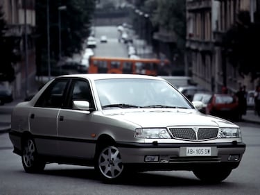 Lancia Dedra, guarda la gallery 4