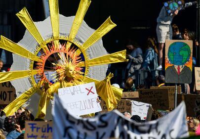 "Fridays for Future" :a Cologne la marcia per il clima  9