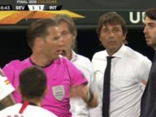 "I capelli...", "Io ti aspetto fuori...". Esplode l'ira di Conte: quasi rissa