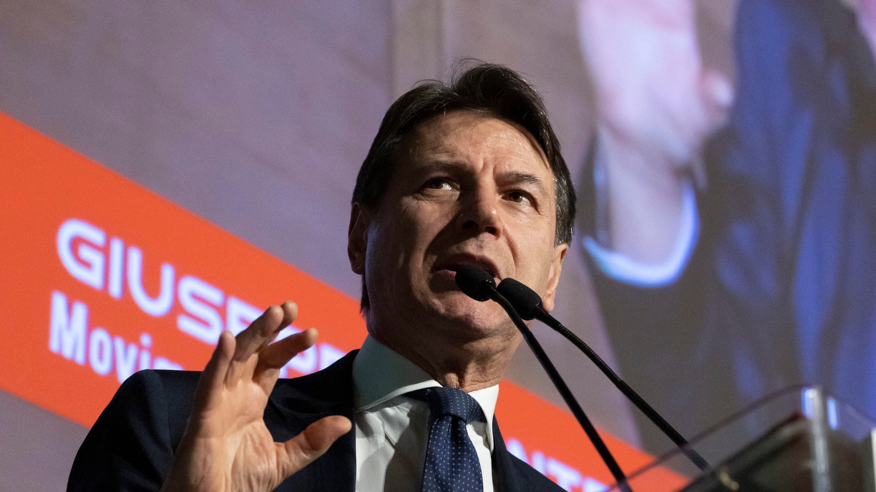 Zona rossa, ecco le carte che inchiodano Pd e Conte