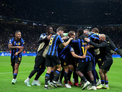 L’Inter in dieci soffre ma batte lo Shakhtar: Carlos Augusto firma la prima vittoria in Champions