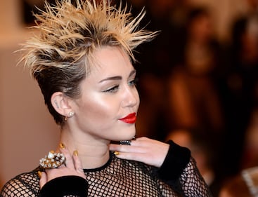Miley Cyrus sexy ribelle della musica pop 13