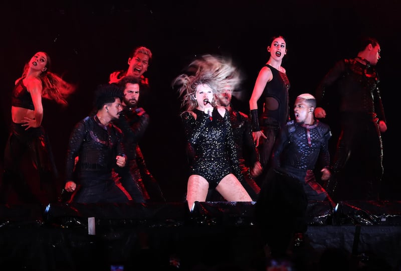 Taylor Swift, sexy a Sidney 8