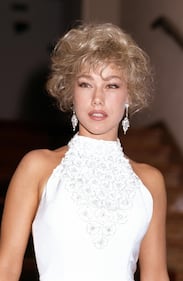 Nancy Brilli, le fotografie ieri e oggi 5