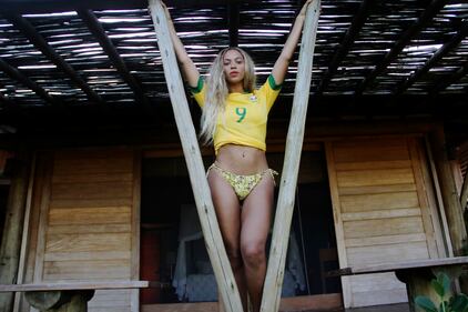 Beyoncé scalda i fan, foto hot sul web 1