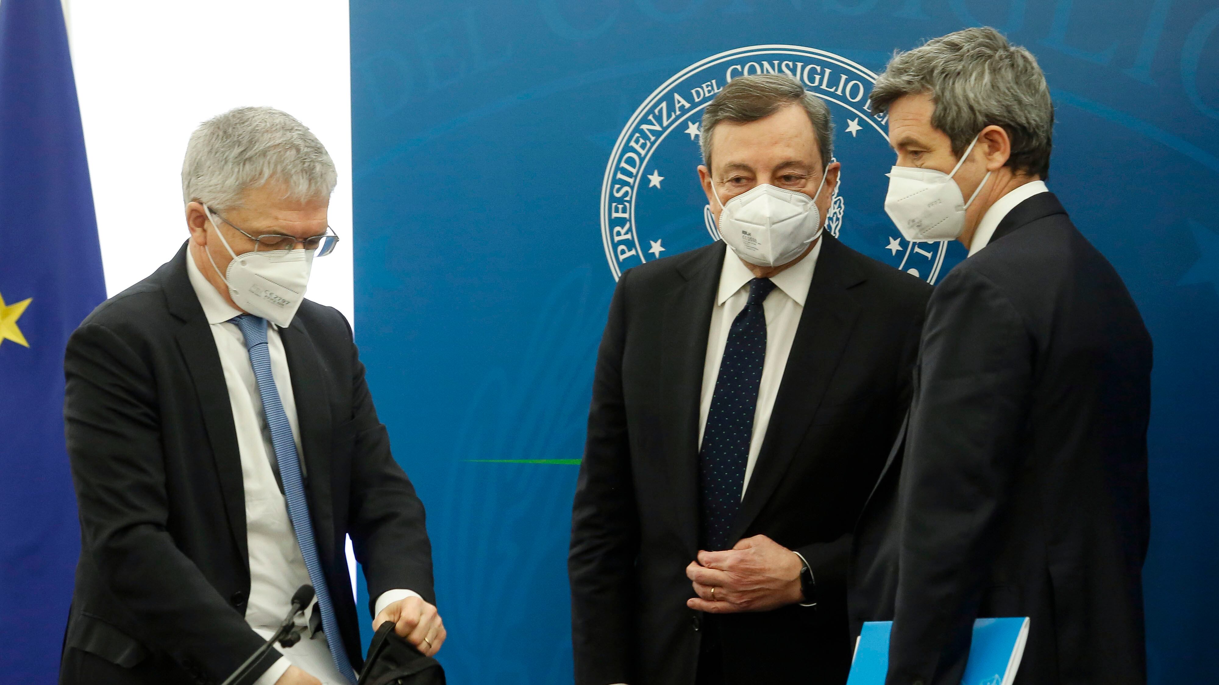 Ristori a fasce nel decreto Zone, check a metà mese