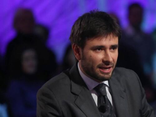 "A giorni vedo...". Dibba pronto a tornare (e commissariare Conte)