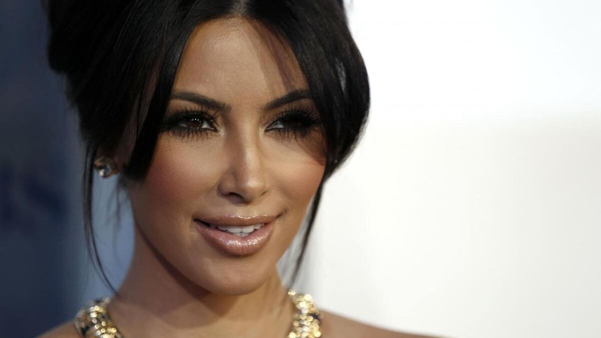 Kim Kardashian e quel servizio fotografico acqua e sapone