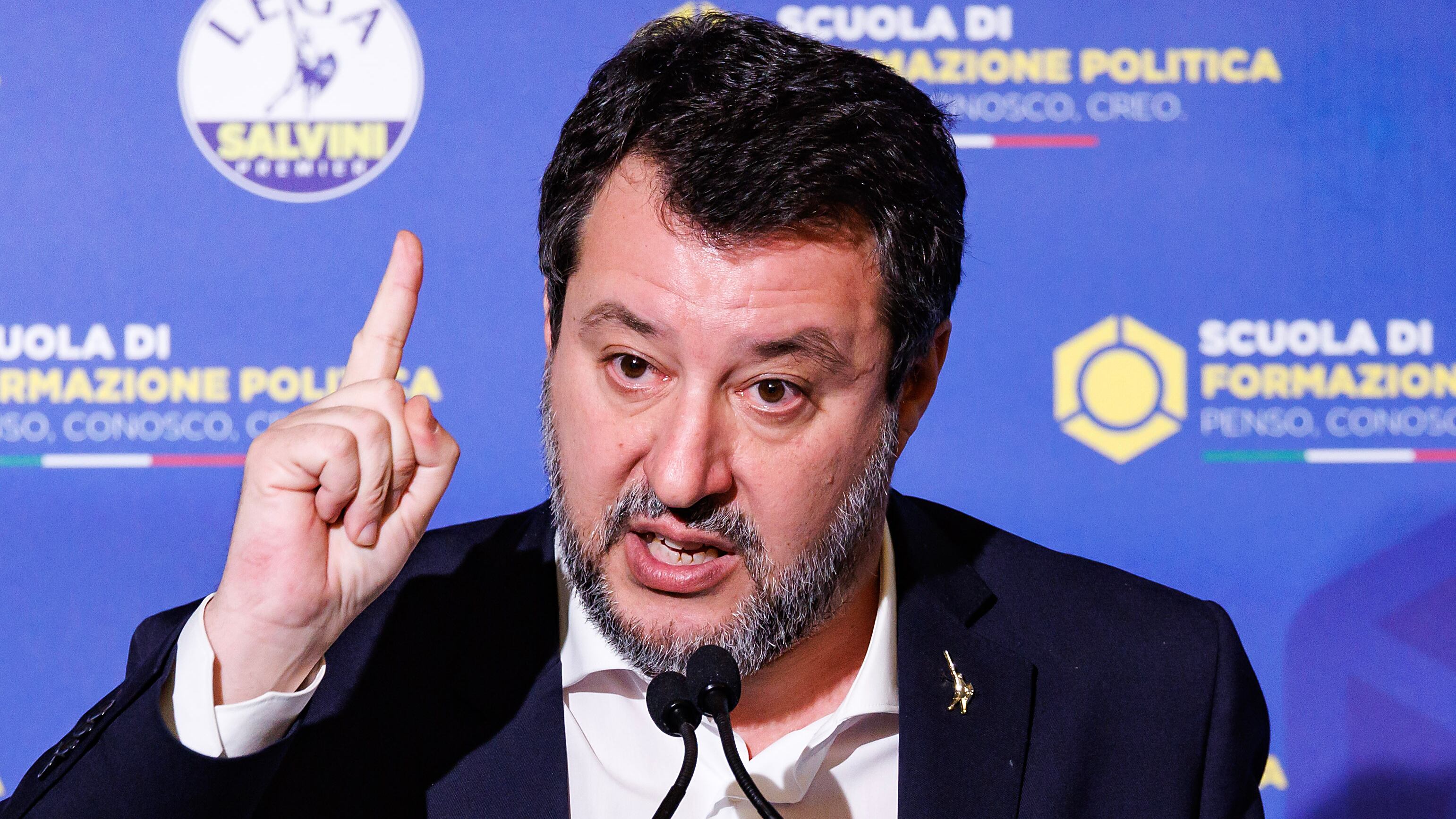 La Lega cancella Putin. "Accordi senza valore"