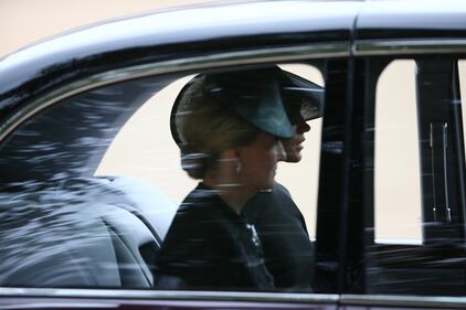 William, Kate, Harry e Meghan al funerale della regina Elisabetta 10