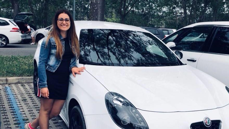 Uccisa sull'uscio di casa. Era incinta, preso il killer