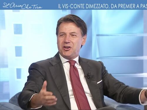 "Ma siamo in diretta?". La "gaffe" di Conte in tv