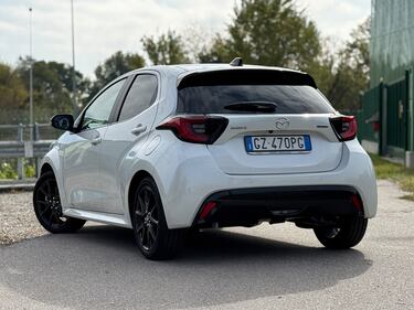 Mazda2 Hybrid 2025: guarda la gallery della citycar giapponese super efficiente 6