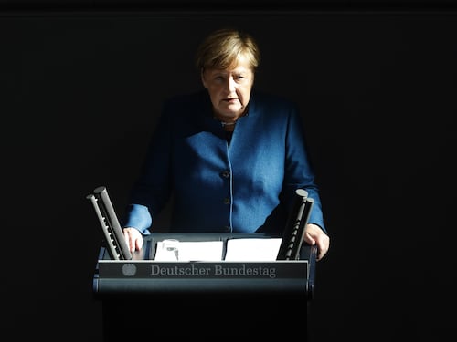 Merkel: "Il ritiro? Non perderò influenza sul piano internazionale"