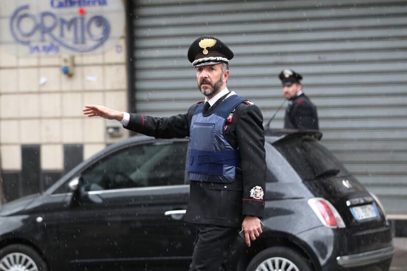 Disabile uccide la madre e si barrica in casa: la cattura 4