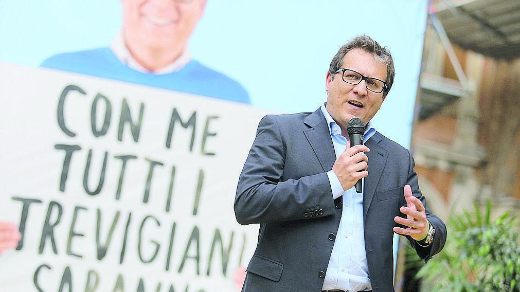 "Contro l'emergenza profughi non c'è destra o sinistra"