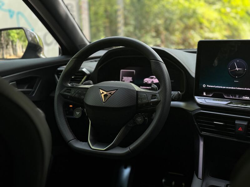 Cupra Formentor e-Hybrid: guarda la gallery del crossover ibrido da 272 CV 18