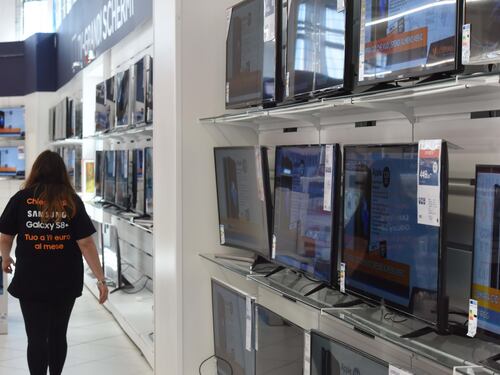Le novità sul bonus tv. Può cambiare l'importo: chi rischia lo switch off
