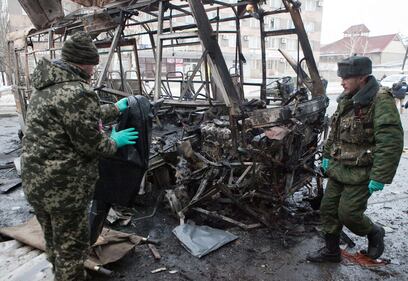Donetsk, colpita stazione dei bus 5