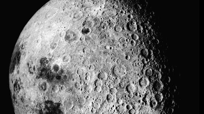 La Russia, dopo quasi 45 anni, torna sulla Luna. Obiettivo: trovare l'acqua